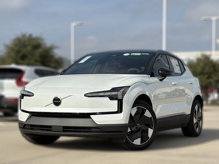 2026 Volvo EX30 Twin Motor Plus SUV