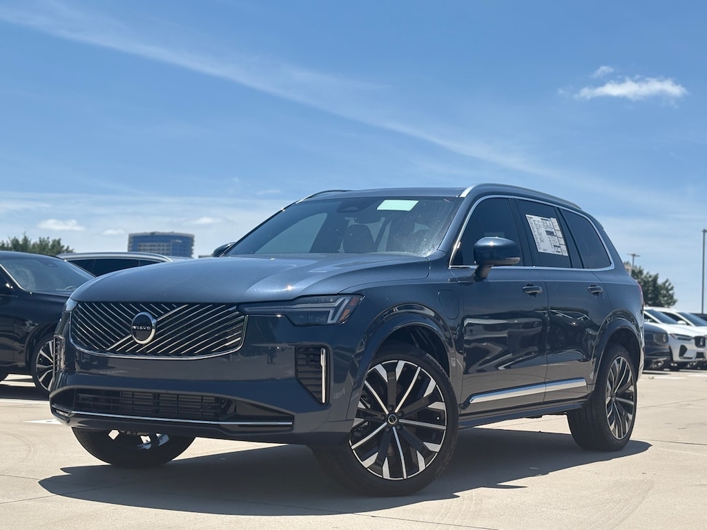New 2025 Volvo XC90 plug-in hybrid T8 (2025.5) Core 7-Seater SUV
