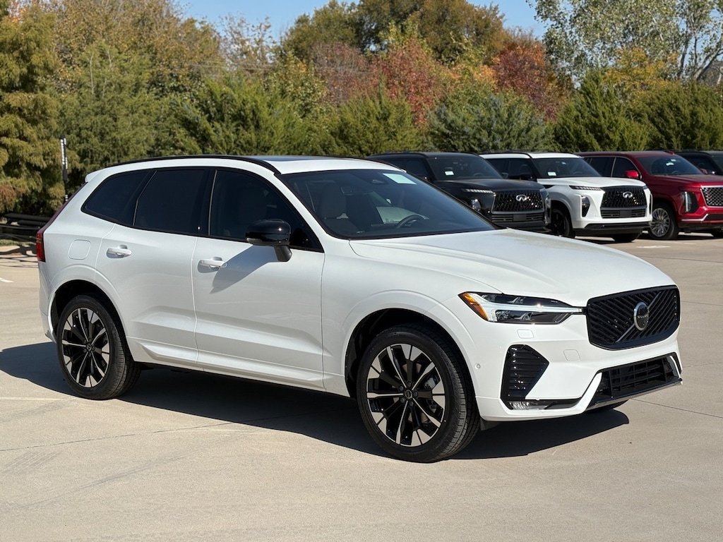 New 2026 Volvo XC60 B5 Plus SUV