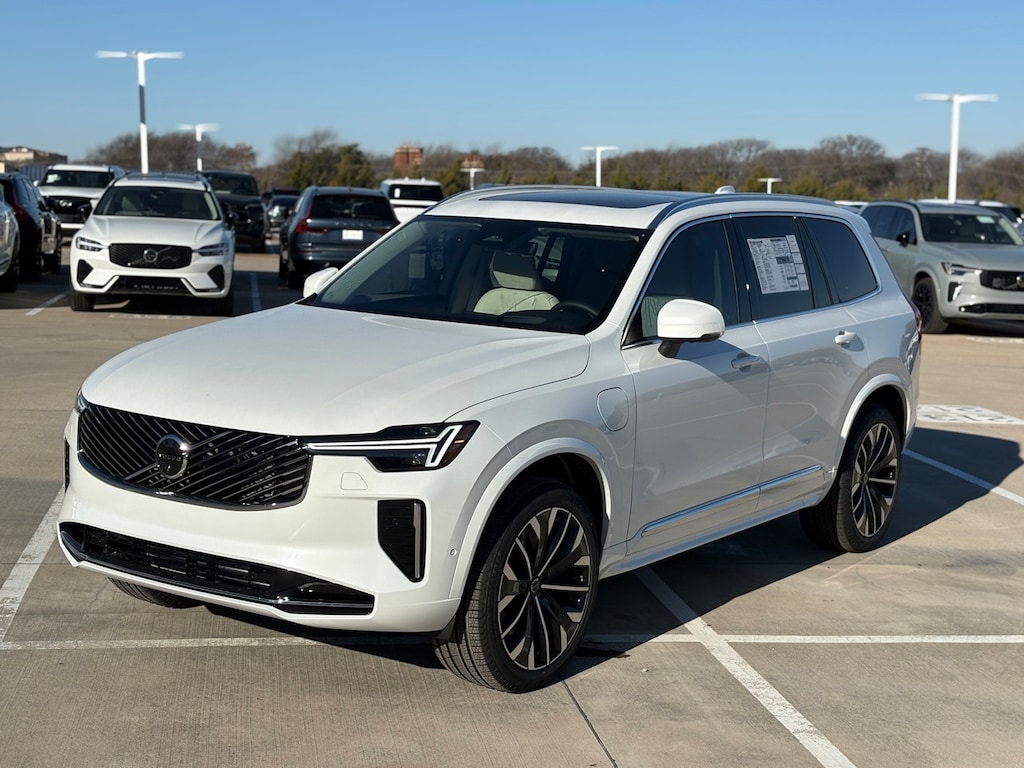 New 2026 Volvo XC90 plug-in hybrid T8 Ultra 7-Seater SUV