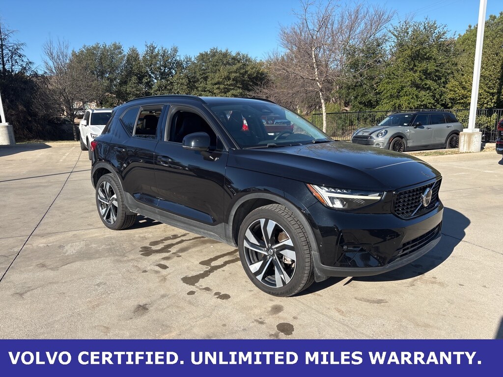 Certified 2023 Volvo XC40 Plus Dark Theme SUV