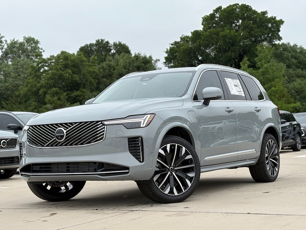 New 2025 Volvo XC90 plug-in hybrid T8 (2025.5) Ultra 7-Seater SUV