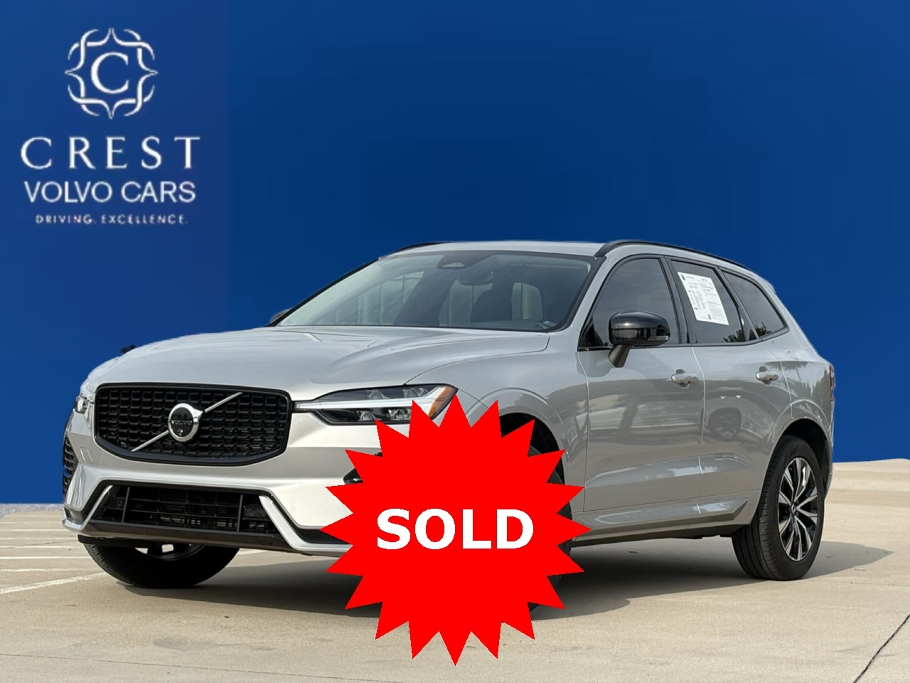 2025 Volvo XC60 Plus's photo