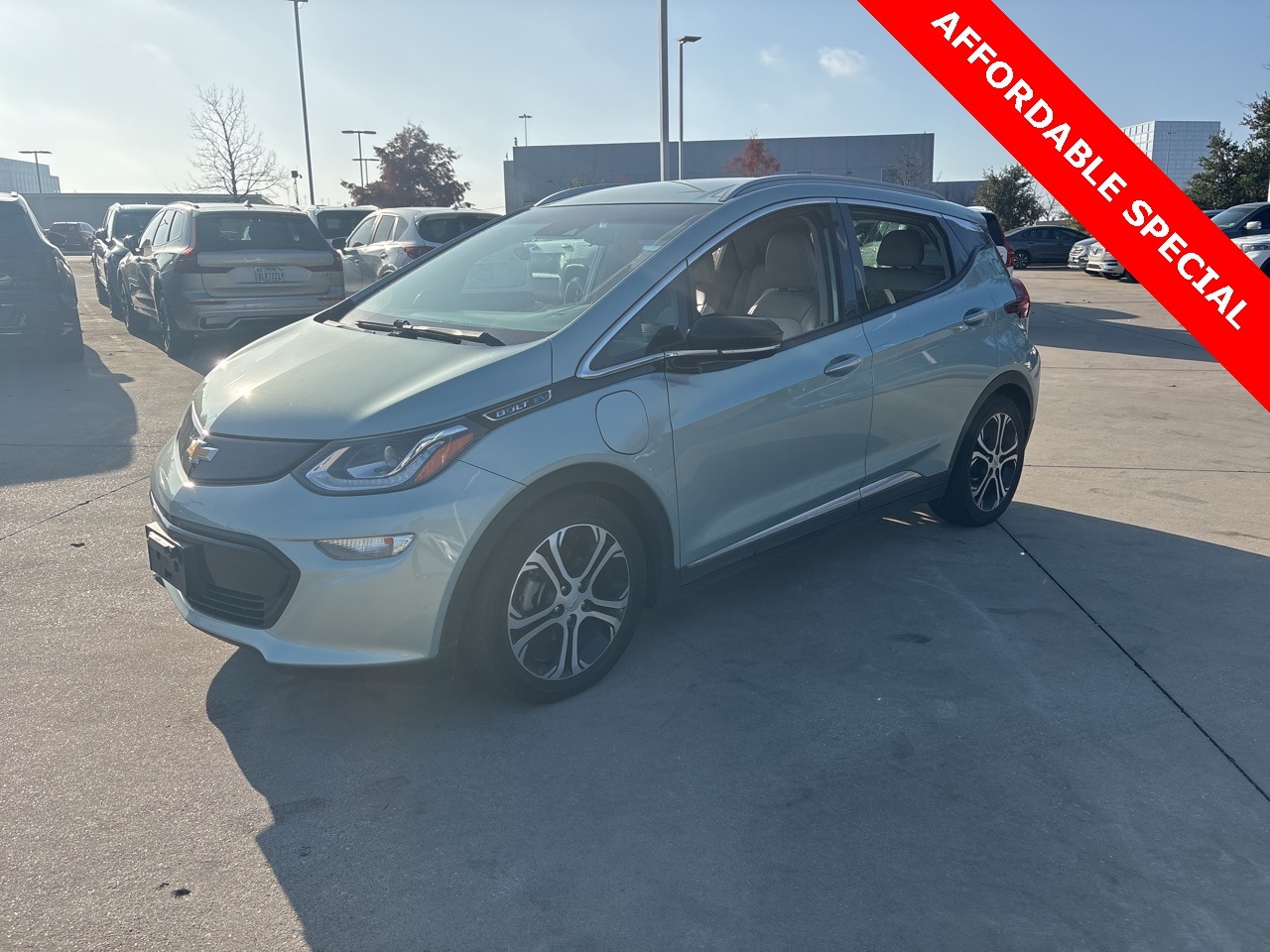 2019 Chevrolet Bolt EV Premier's photo