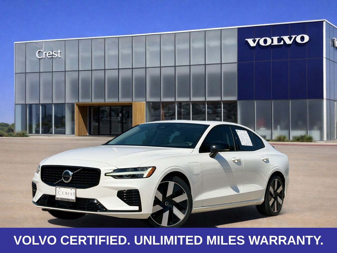 Certified by Volvo 2024 Volvo S60 Recharge Plug-In Hybrid T8 Plus Dark Theme
