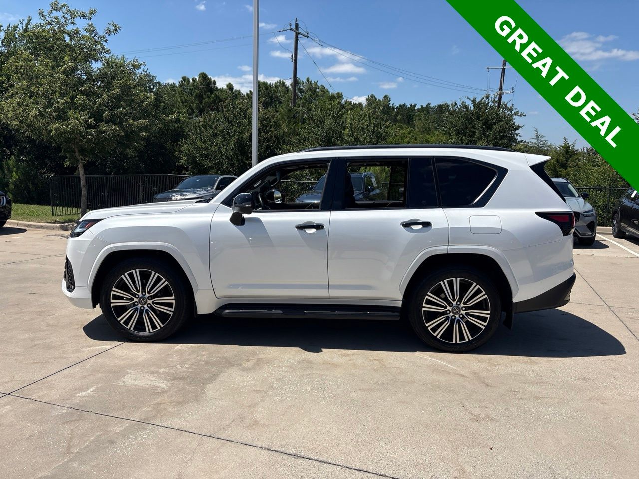 2024 Lexus LX Luxury - Photo 8