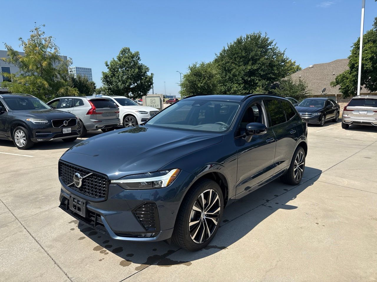 Denim Blue Metallic 2025 Volvo XC60 SUV / Crossover All-Wheel Drive Automatic