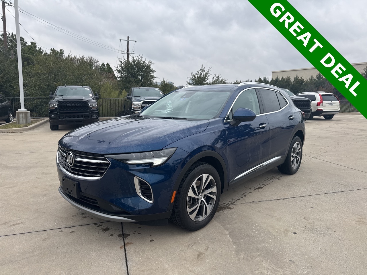 2022 Buick Envision Essence's photo