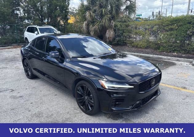  2024 Volvo S60 Recharge T8 Ultimate Black Edition eAWD   