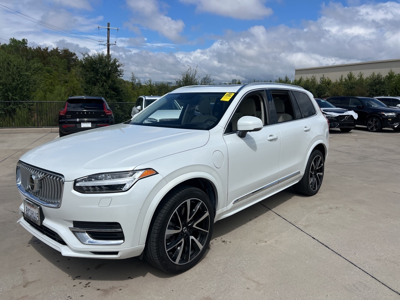 Used 2022 Volvo XC90 Inscription with VIN YV4BR0CK8N1775804 for sale in Frisco, TX