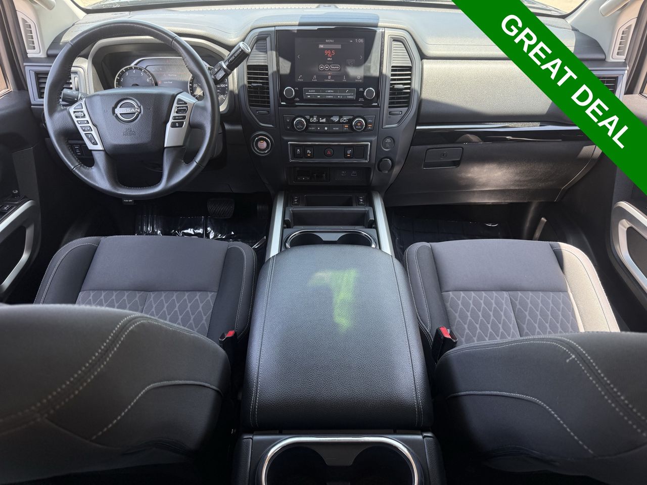 2024 Nissan Titan SV - Photo 9