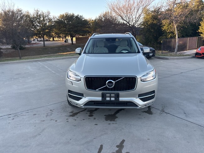 2018 Volvo XC90 T6 Momentum SUV