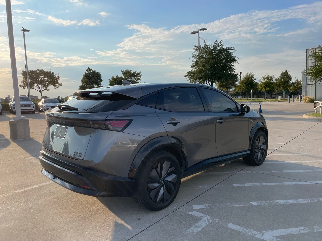 2023 Nissan ARIYA Engage Evolve+ Empower photo 3