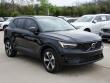 2025 Volvo XC40 B5 Plus Dark Theme SUV