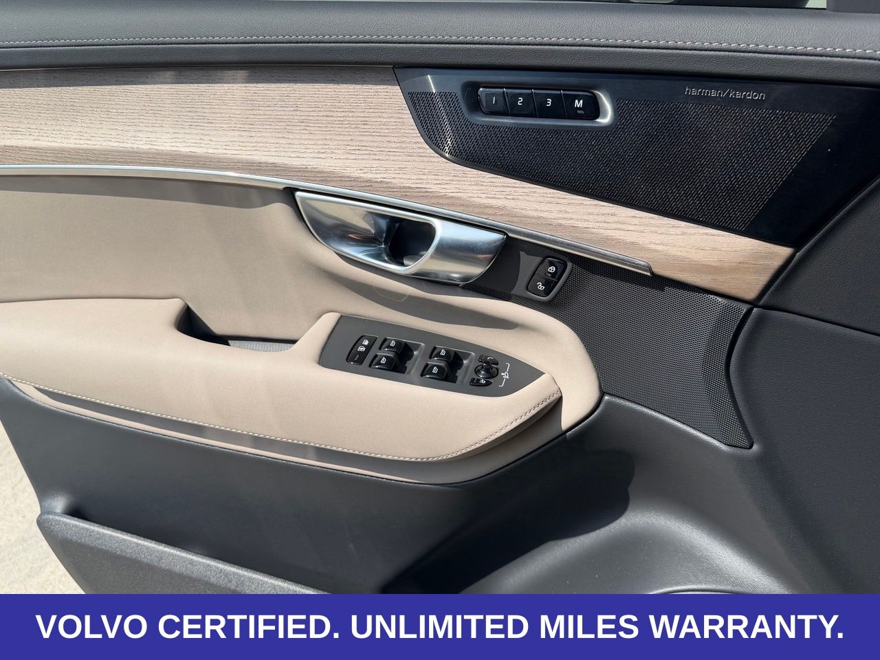 2026 Volvo XC90 Plus - Photo 27