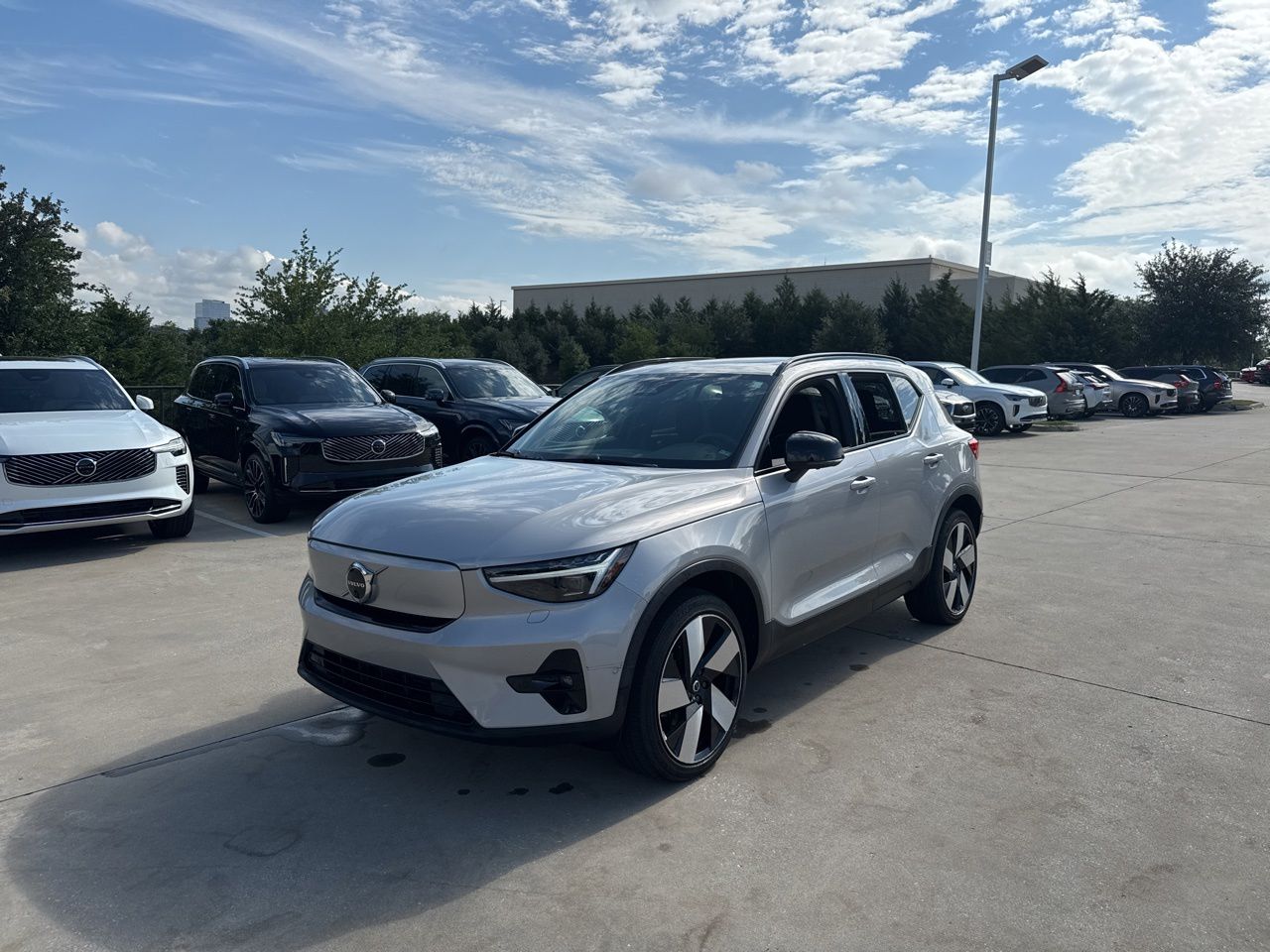 Used 2023 Volvo XC40 Ultimate with VIN YV4ED3UMXP2065510 for sale in Frisco, TX