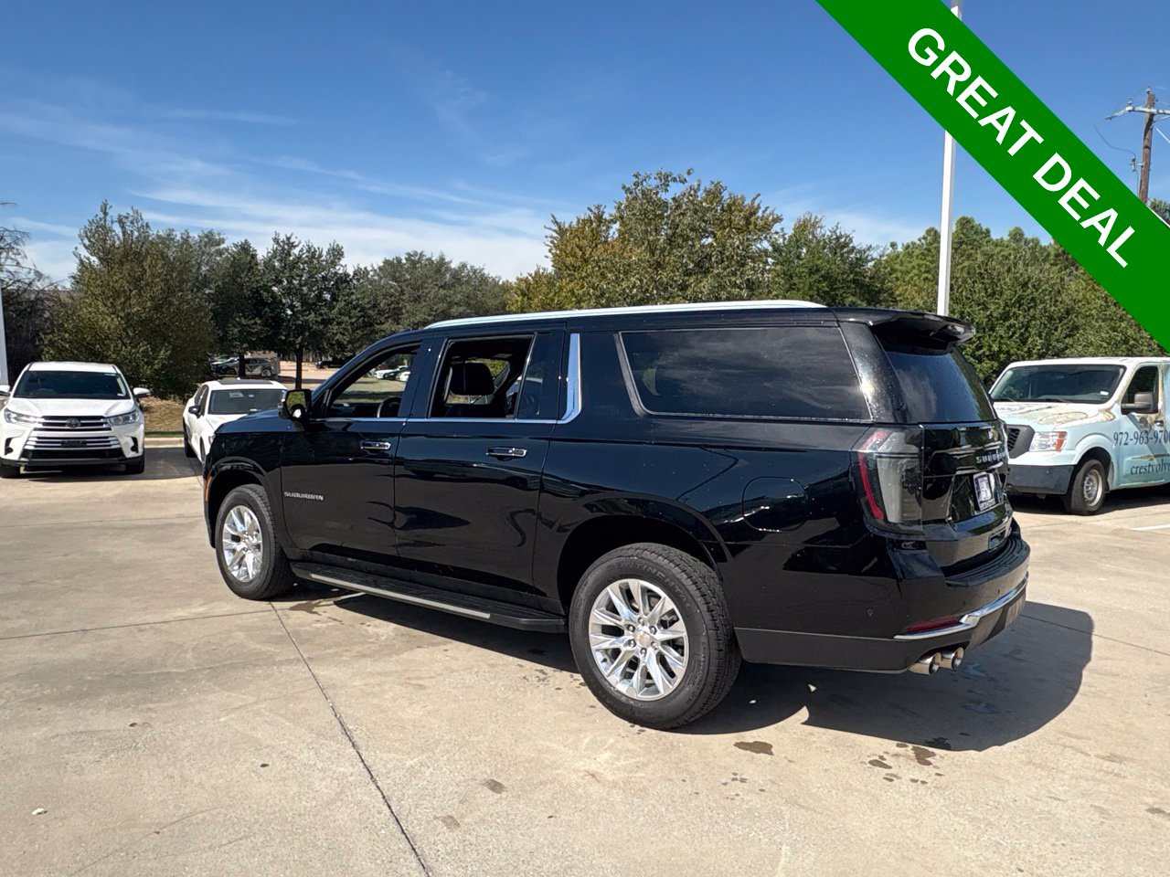 2025 Chevrolet Suburban Premier - Photo 8