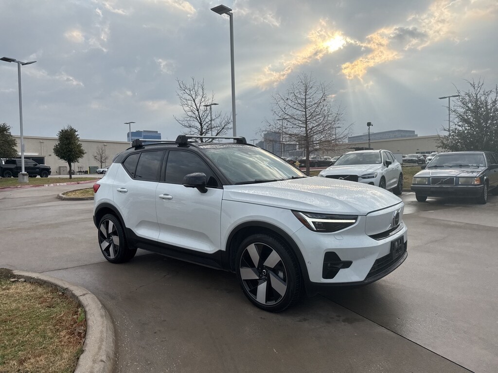 Certified 2023 Volvo XC40 Recharge Pure Electric Ultimate SUV
