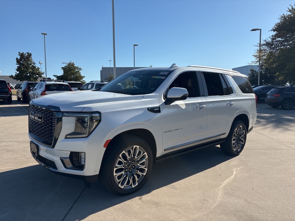 Used 2023 GMC Yukon Denali Ultimate SUV
