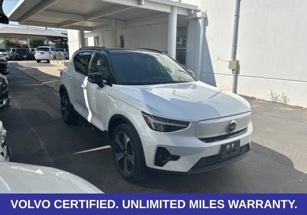 Used 2023 Volvo XC40 Recharge Pure Electric Twin Plus