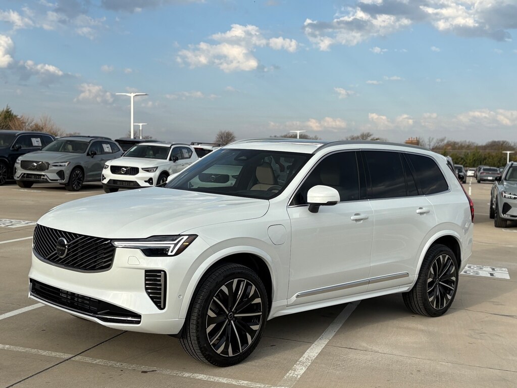 New 2026 Volvo XC90 plug-in hybrid T8 Ultra 7-Seater SUV