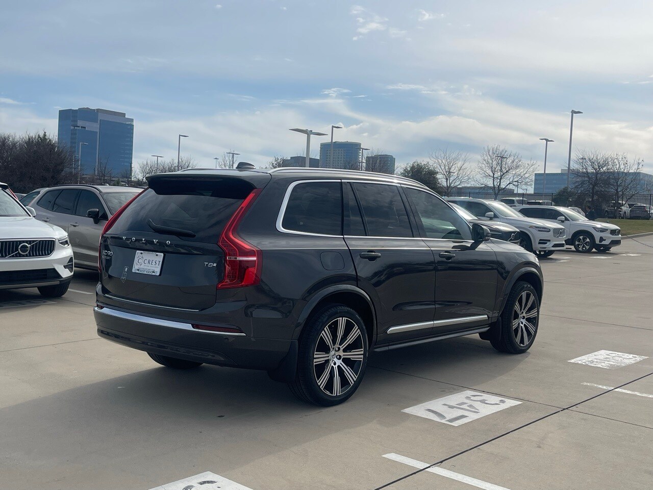 2025 Volvo XC90 T8 photo 4