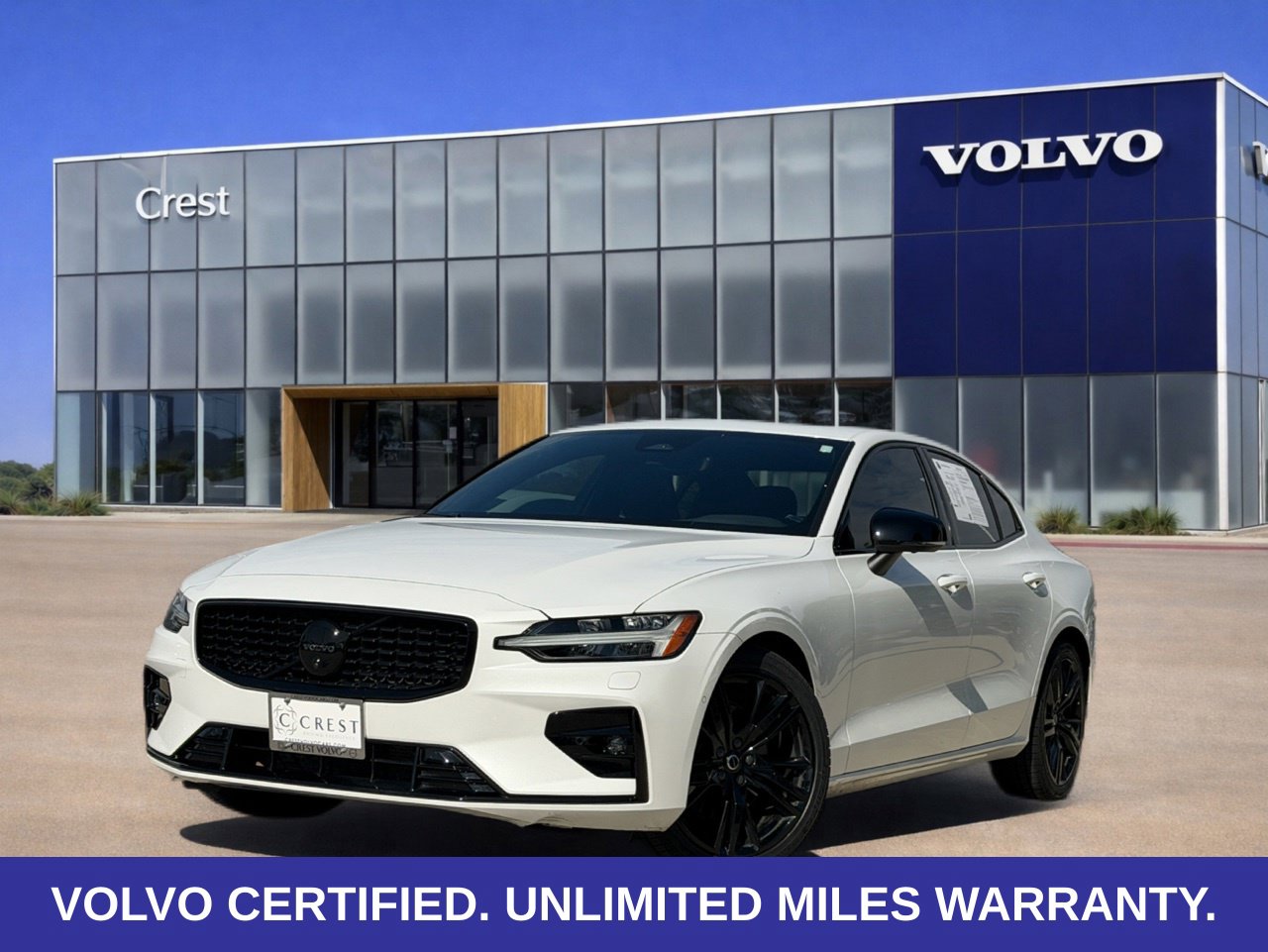 2024 Volvo S60 B5 Plus Black Edition FWD