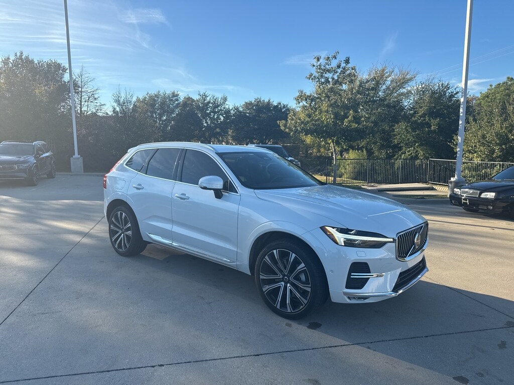 Used 2023 Volvo XC60 B6 Ultimate Bright Theme SUV