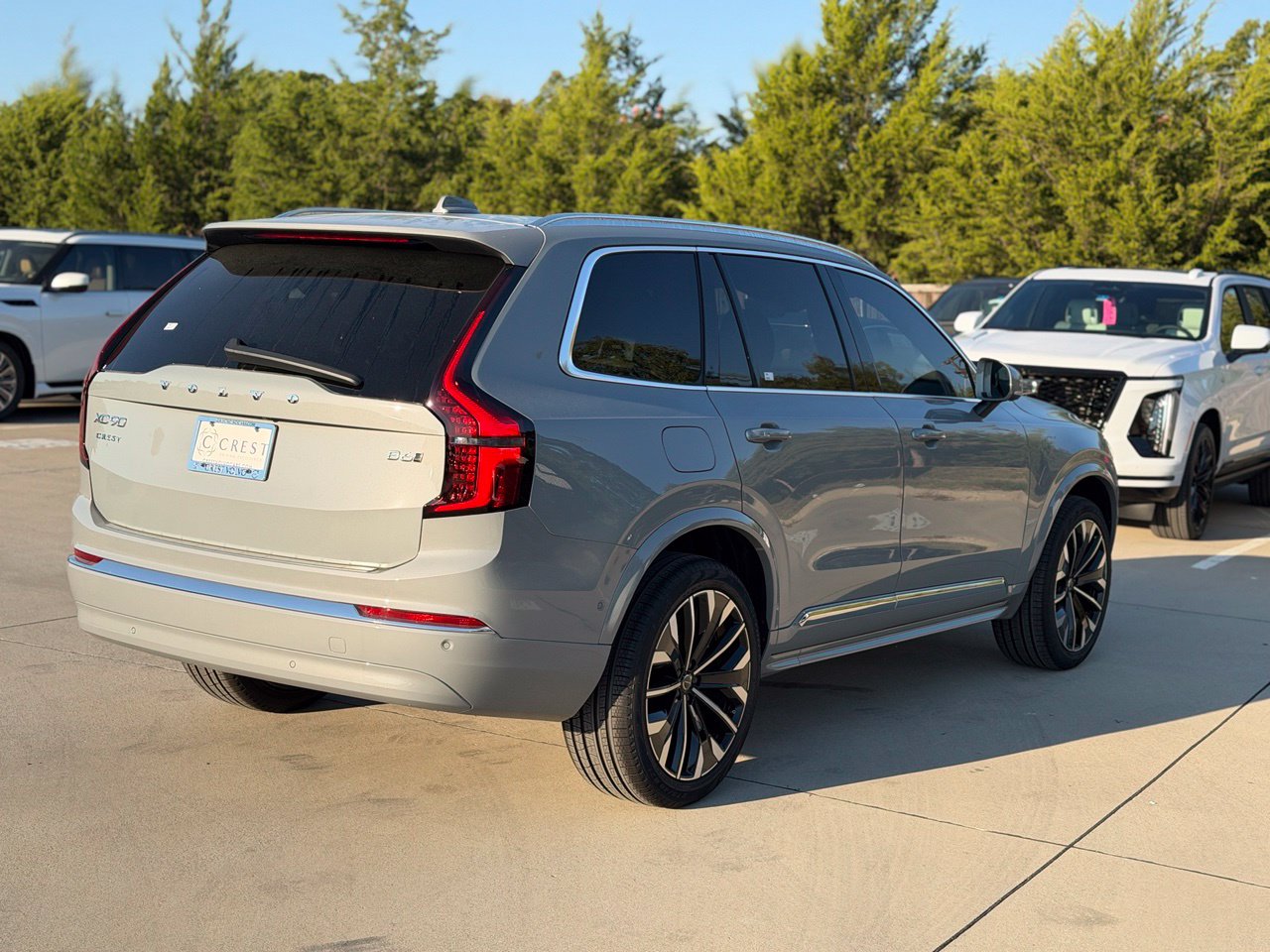 2026 Volvo XC90 Plus - Photo 6