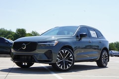 2026 Volvo XC60 plug-in hybrid