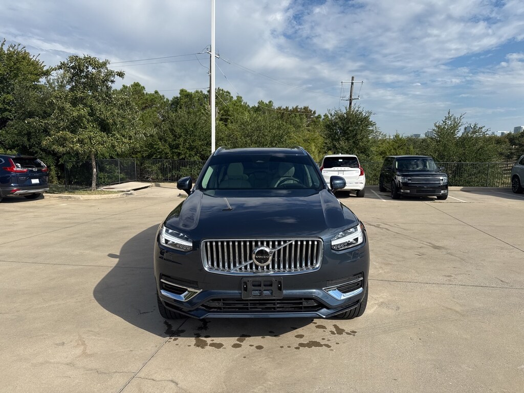 Certified 2023 Volvo XC90 Recharge Plug-In Hybrid Ultimate SUV