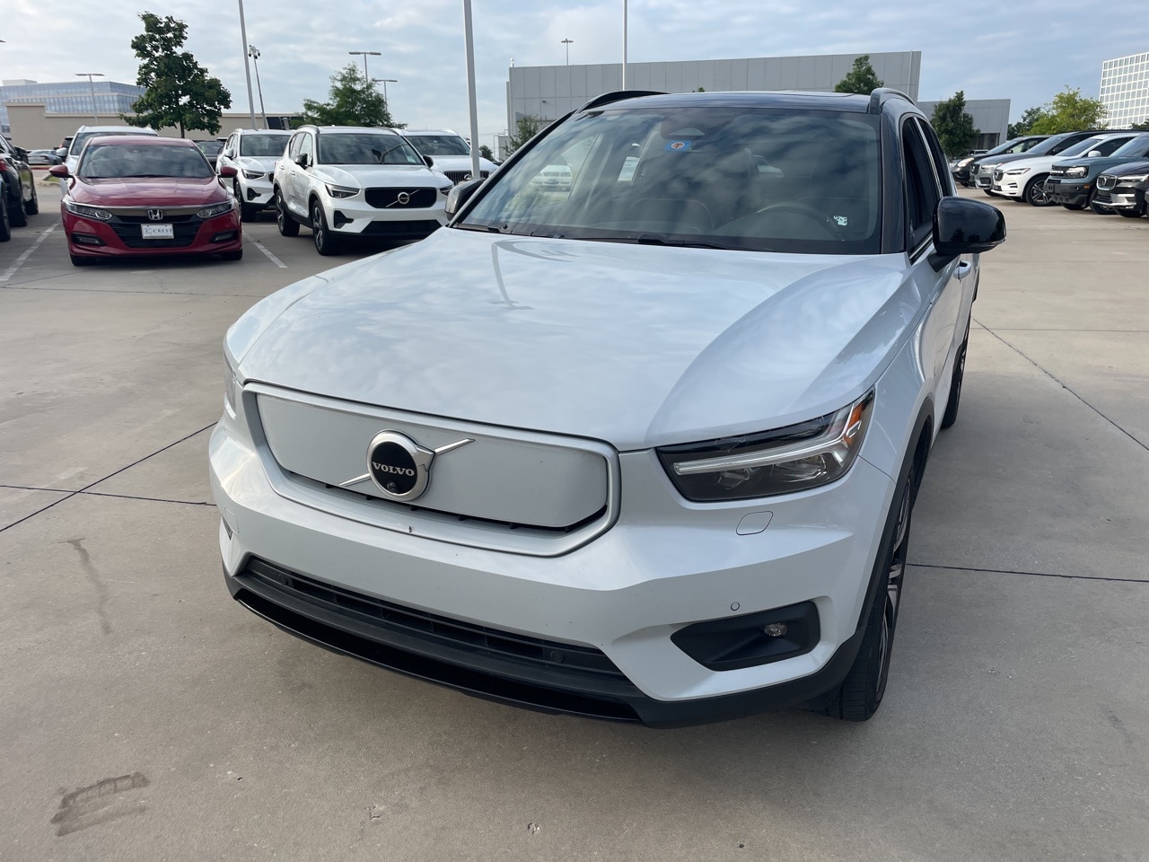 Used 2021 Volvo XC40 Recharge with VIN YV4ED3UR5M2462369 for sale in Frisco, TX