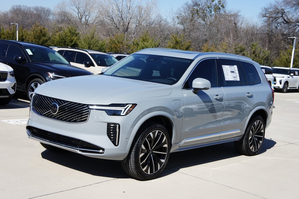 New 2025 Volvo XC90 plug-in hybrid T8 (2025.5) Plus 7-Seater SUV