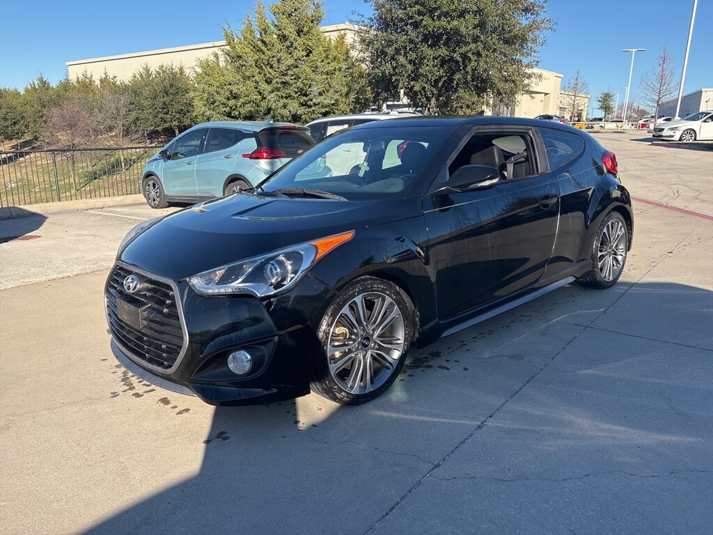 Used 2016 Hyundai Veloster Hatchback