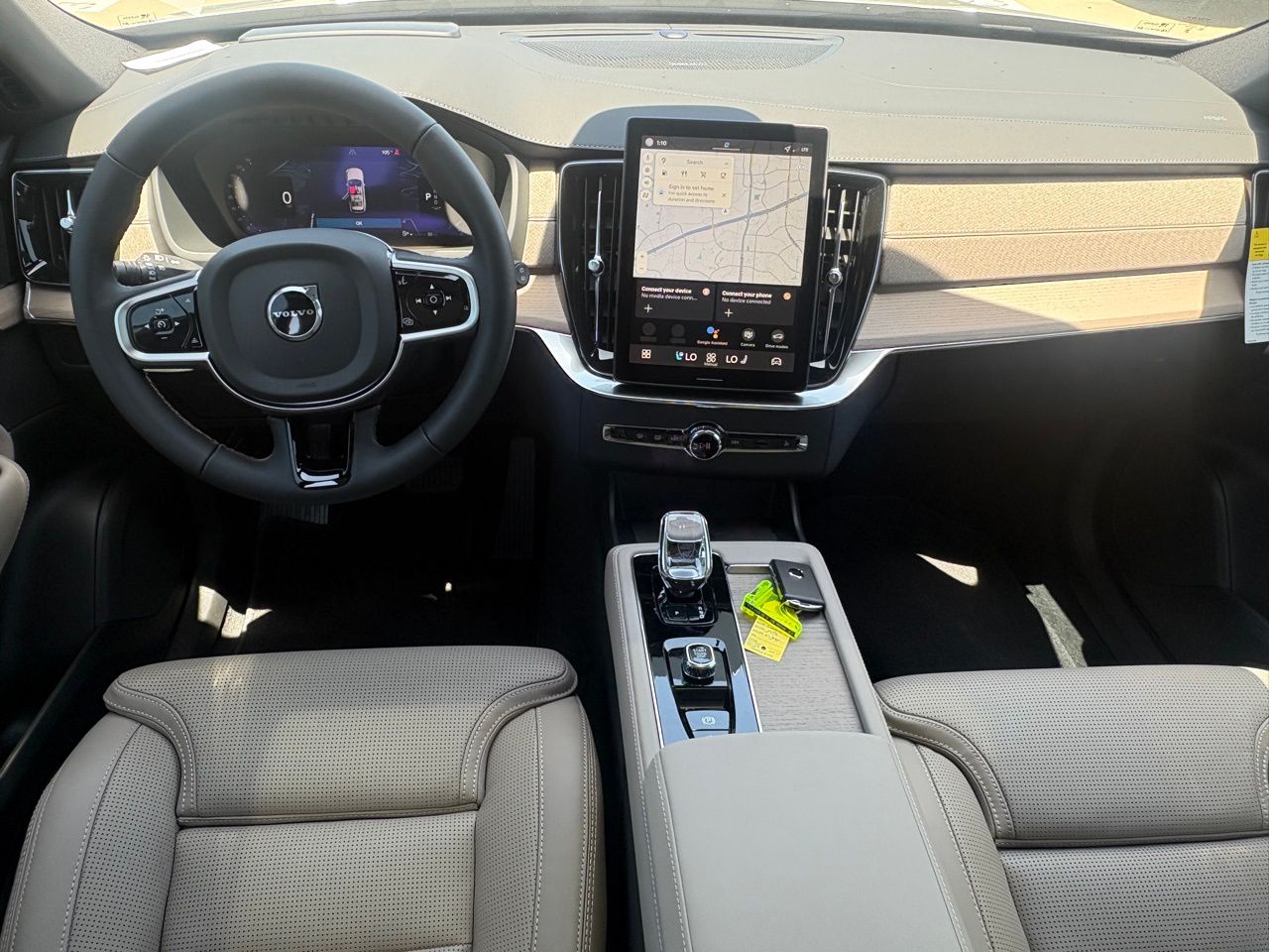 2026 Volvo XC90 Ultra - Photo 10
