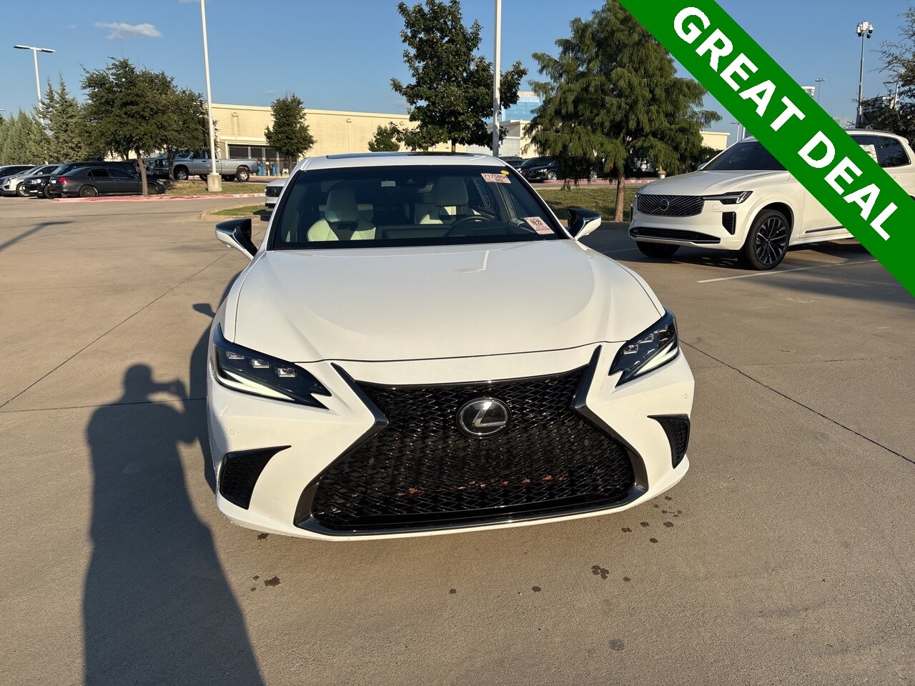 2023 Lexus ES 350 F SPORT photo 2