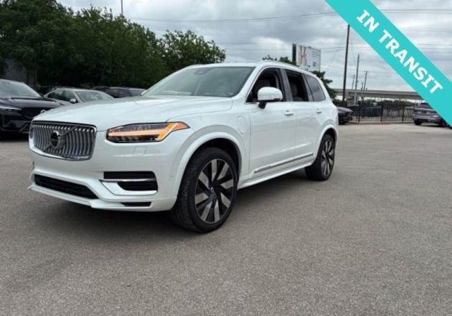 2024 Volvo XC90 Recharge Plug-In Hybrid Ultimate SUV