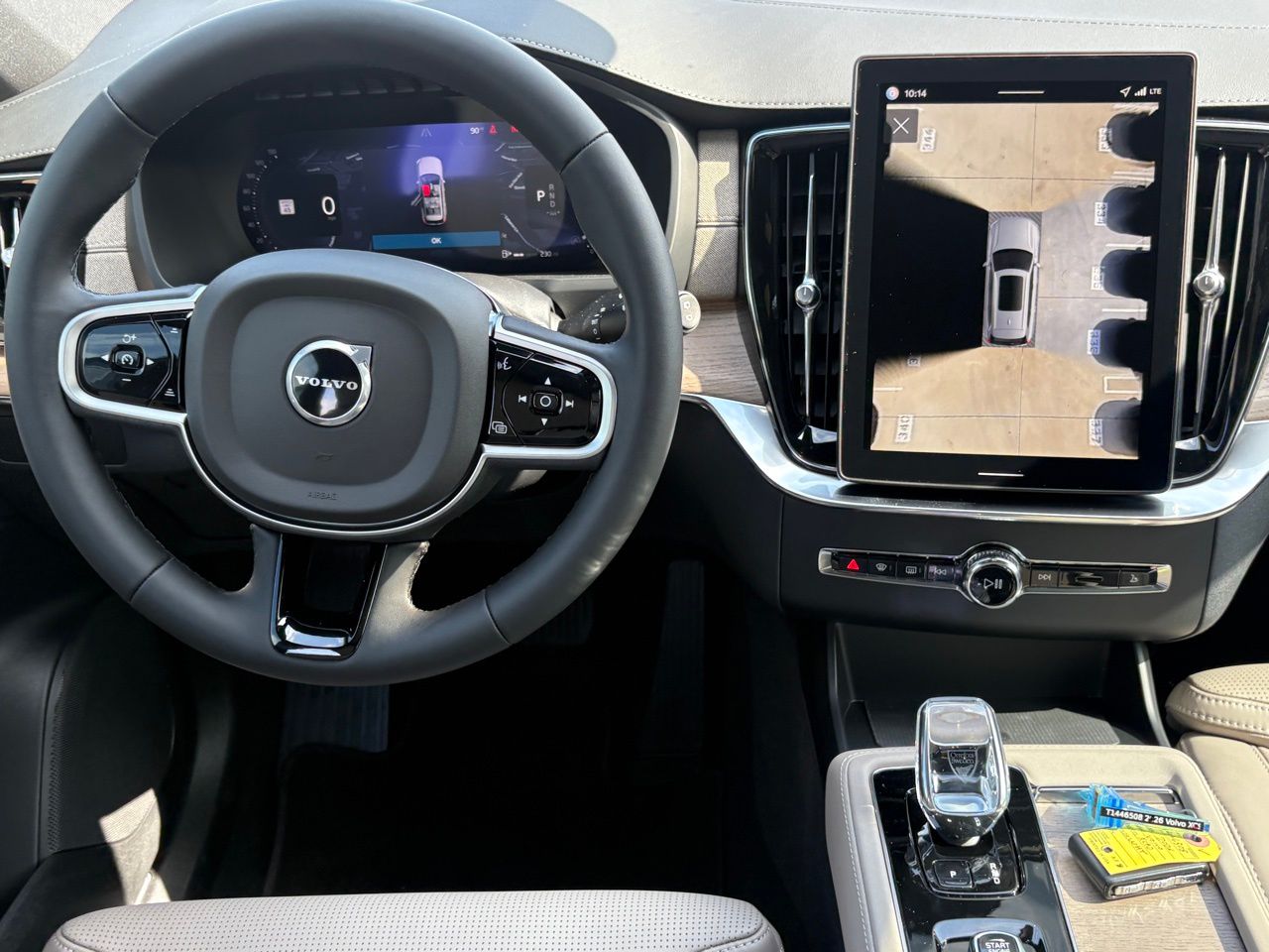 2026 Volvo XC90 Ultra - Photo 9