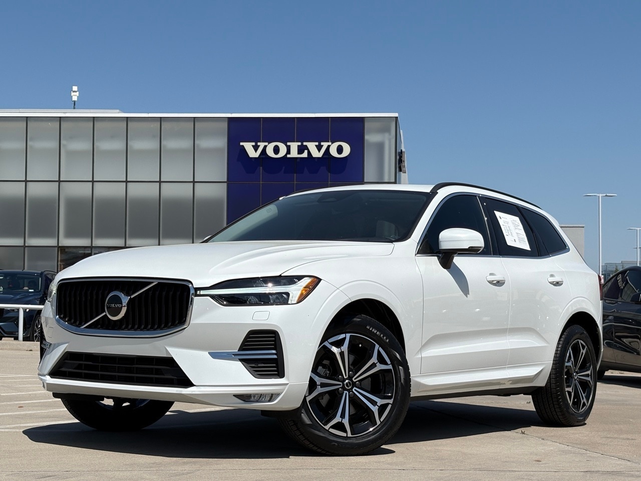 Used 2022 Volvo XC60 Momentum with VIN YV4L12RK5N1054449 for sale in Frisco, TX