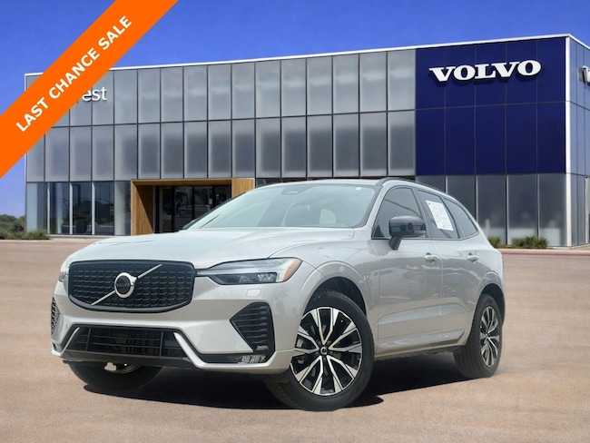 2025 Volvo XC60 B5 Core Dark AWD's photo