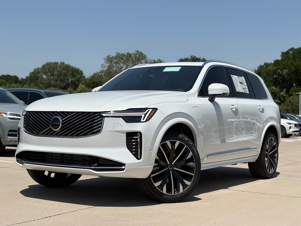 New 2025 Volvo XC90 plug-in hybrid T8 (2025.5) Plus 7-Seater SUV