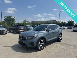 2023 Volvo XC40 B5 Plus Bright Theme SUV