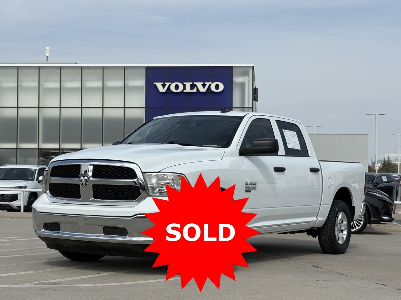 2023 RAM 1500 Classic SLT Crew Cab 4WD