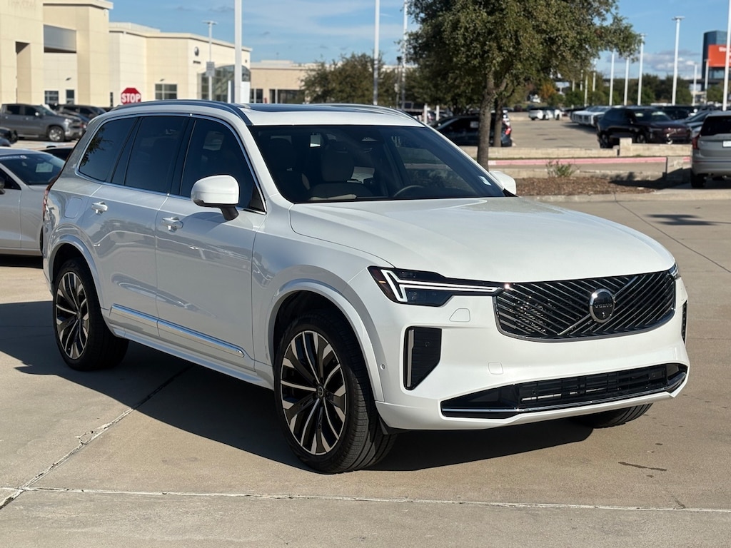 Certified 2025 Volvo XC90 plug-in hybrid T8 (2025.5) Plus 7-Seater SUV