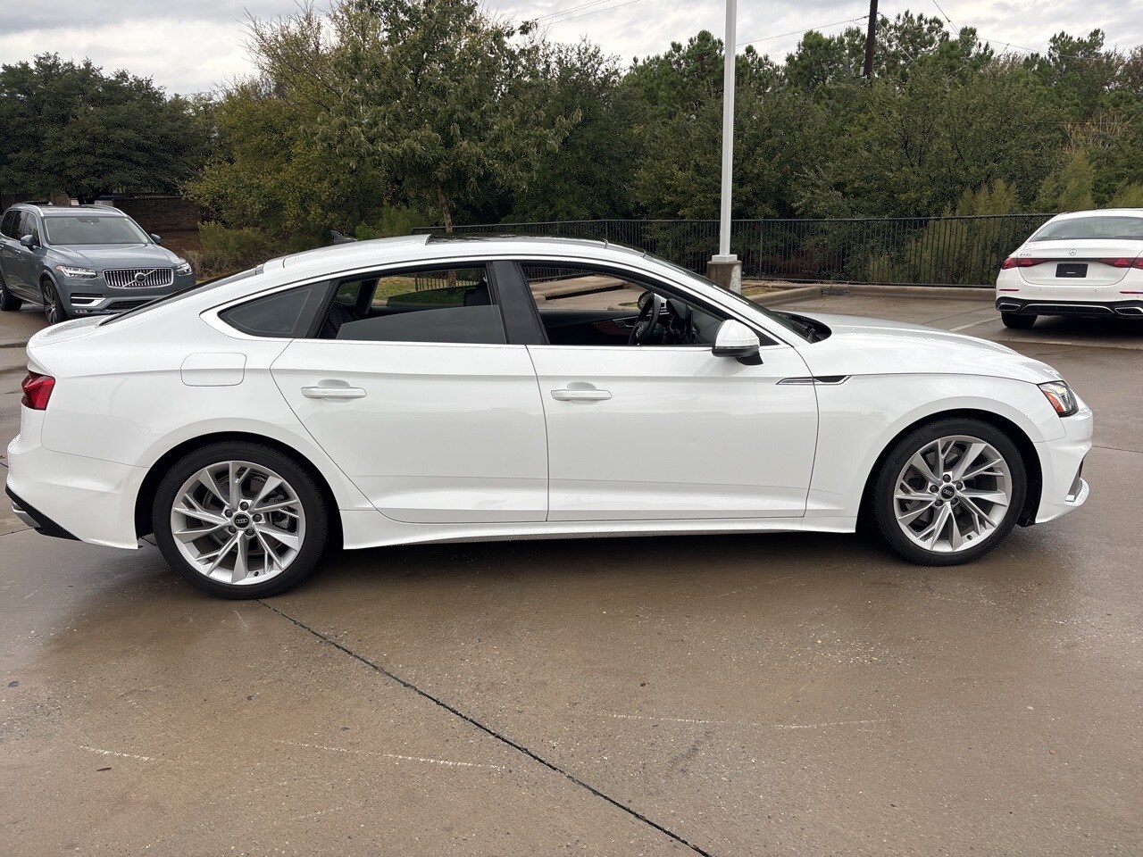 2023 Audi A5 Quattro Premium Plus photo 4