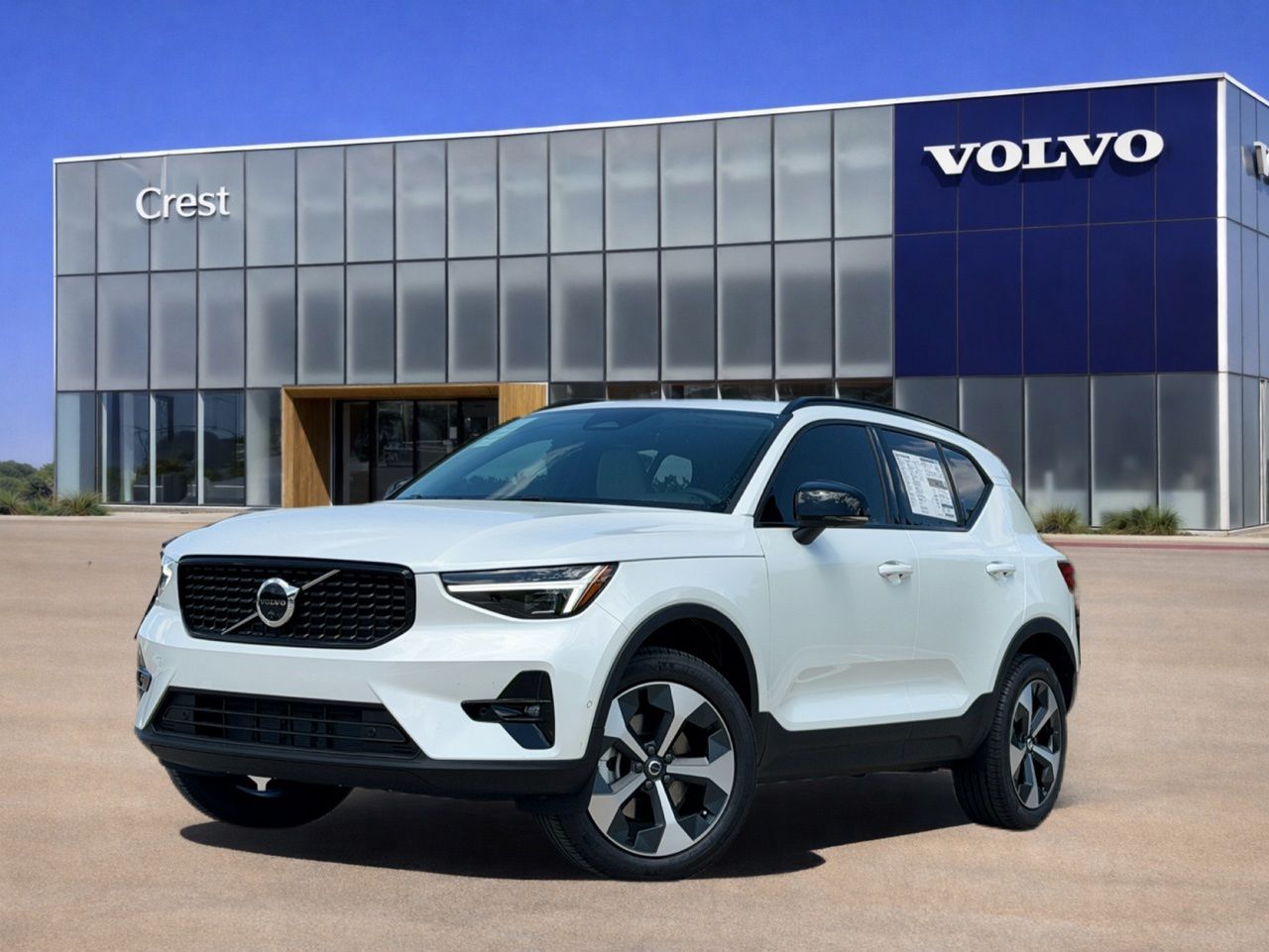 2026 Volvo XC40
