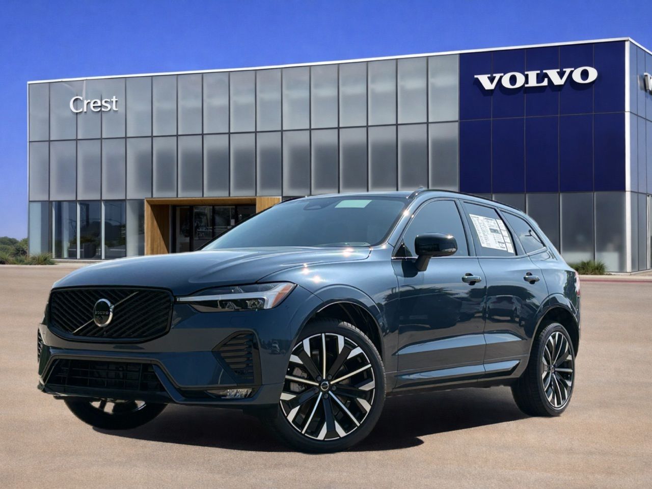 New 2026 Volvo XC60 B5 Ultra