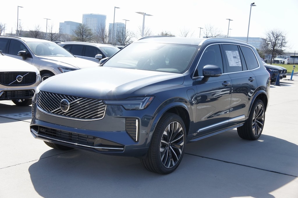 New 2025 Volvo XC90 plug-in hybrid T8 (2025.5) Plus 7-Seater SUV