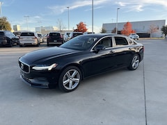 2018 Volvo S90