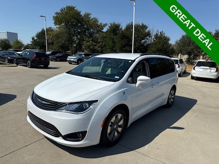 2018 Chrysler Pacifica Hybrid Touring L Minivan/Van